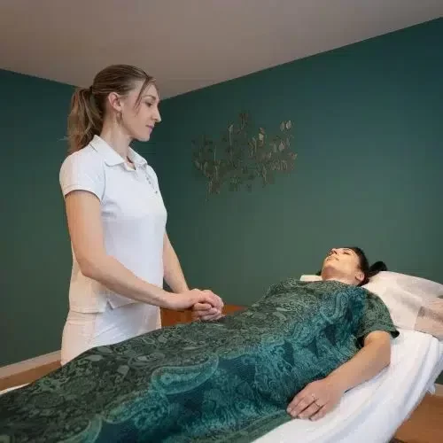 j-max-sans-titre187a4740-29-03-2023-1720012026320-1-qqnixza07ud5q8mnwwkwodmjoon7ns6m2ypia8c5u0